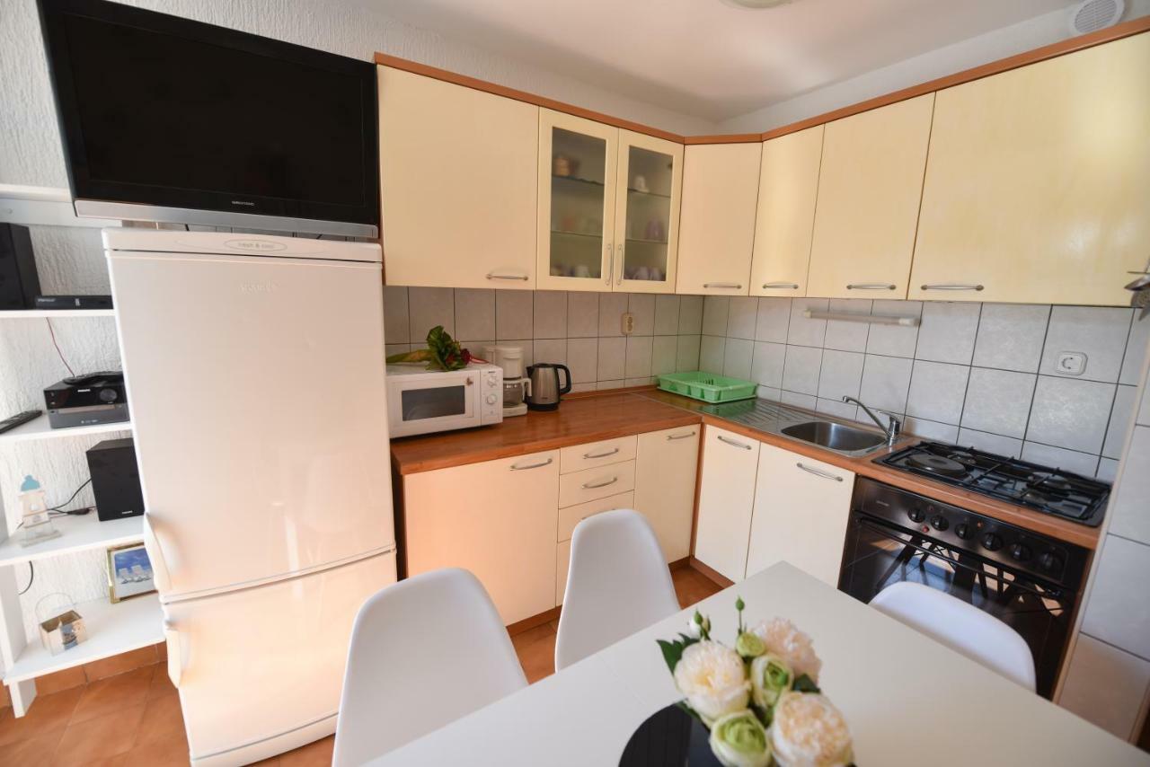 Apartment Tinateo, Gajac Новаля Екстер'єр фото